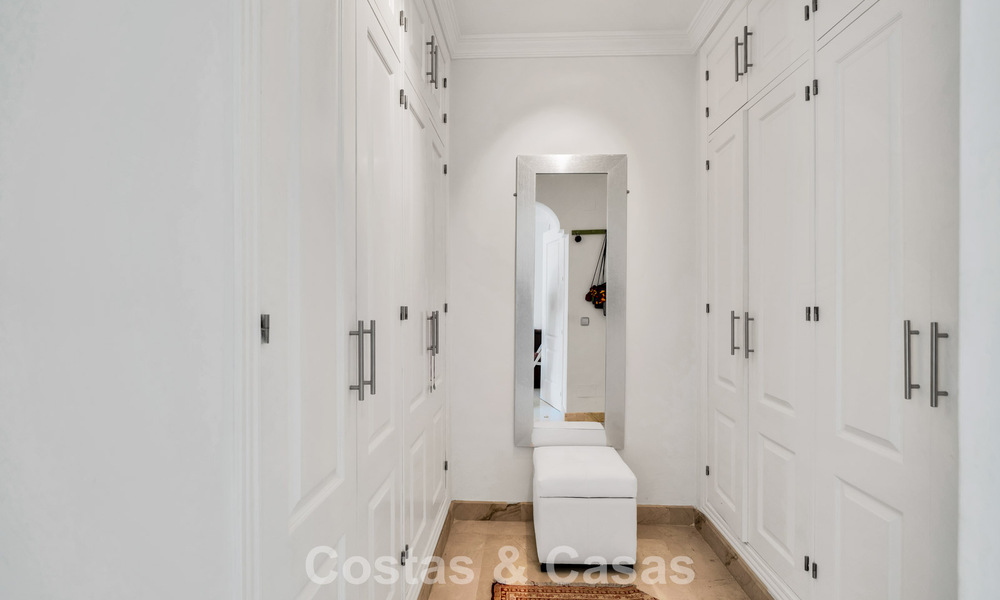 Luxueus begane grond appartement te koop, gelegen aan de New Golden Mile tussen Marbella en Estepona 776555