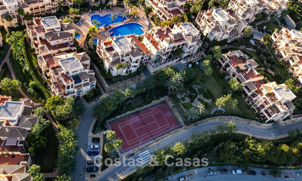 Luxueus begane grond appartement te koop, gelegen aan de New Golden Mile tussen Marbella en Estepona 776566