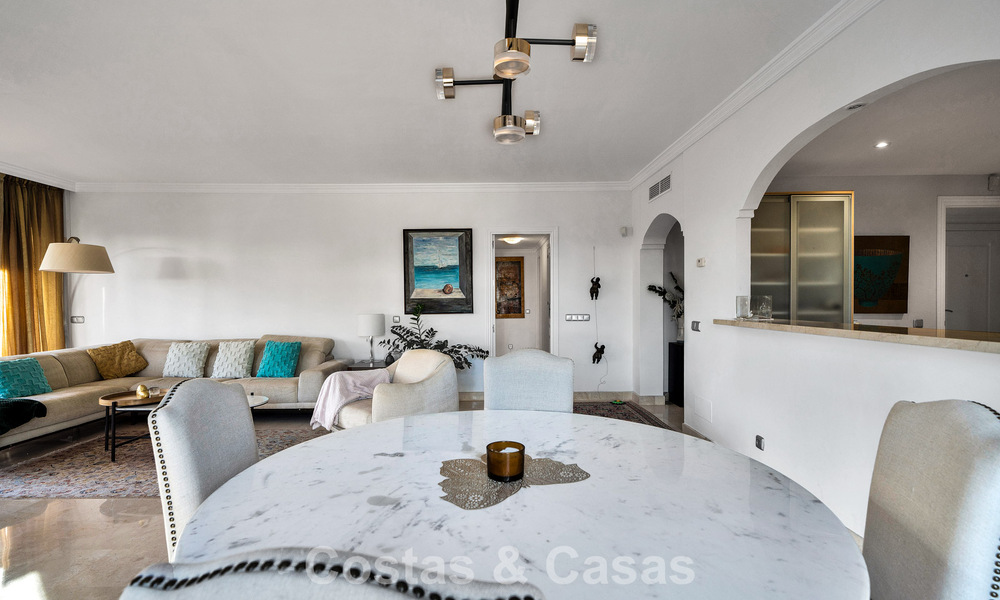 Luxueus begane grond appartement te koop, gelegen aan de New Golden Mile tussen Marbella en Estepona 776580