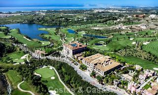 Moderne luxevilla met magnifiek golf- en zeezicht te koop in een vijfsterren golfresort in Marbella - Benahavis 776706 