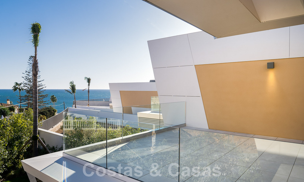 Moderne, halfvrijstaande villa met uitzicht op zee te koop in een luxe resort in Mijas Costa, Costa del Sol 776838