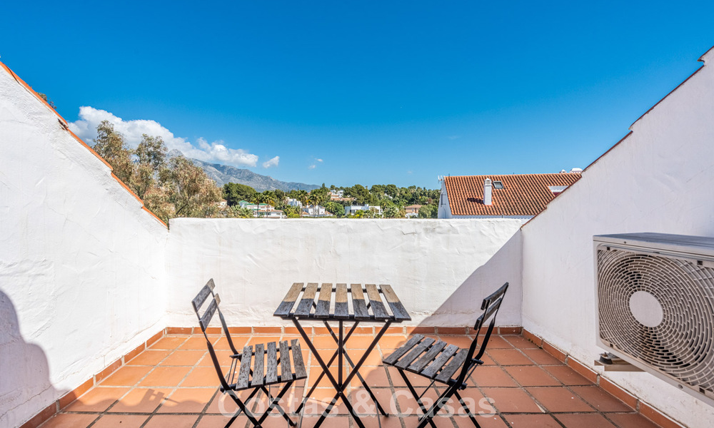 Duplex penthouse te koop op loopafstand van alle voorzieningen en Puerto Banus in Nueva Andalucia, Marbella 777348