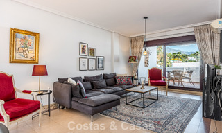 Duplex penthouse te koop op loopafstand van alle voorzieningen en Puerto Banus in Nueva Andalucia, Marbella 777355 