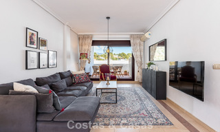 Duplex penthouse te koop op loopafstand van alle voorzieningen en Puerto Banus in Nueva Andalucia, Marbella 777356 