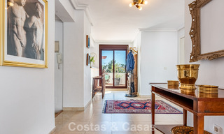 Duplex penthouse te koop op loopafstand van alle voorzieningen en Puerto Banus in Nueva Andalucia, Marbella 777362 