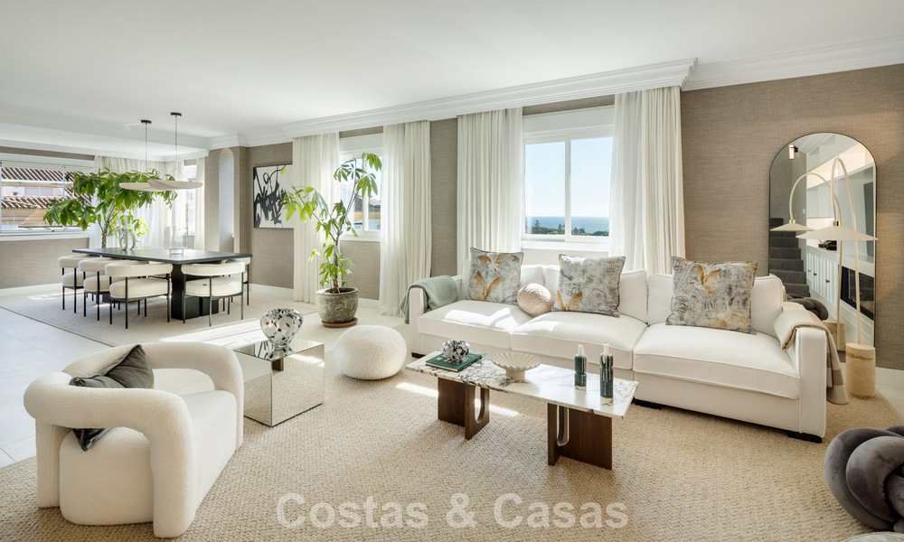 Instapklaar duplex penthouse te koop in een 24-uur beveiligde urbanisatie op Marbella’s Golden Mile 777108