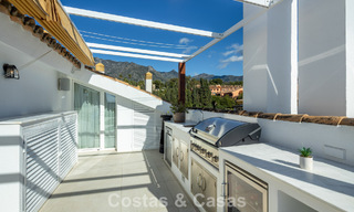 Instapklaar duplex penthouse te koop in een 24-uur beveiligde urbanisatie op Marbella’s Golden Mile 777116 