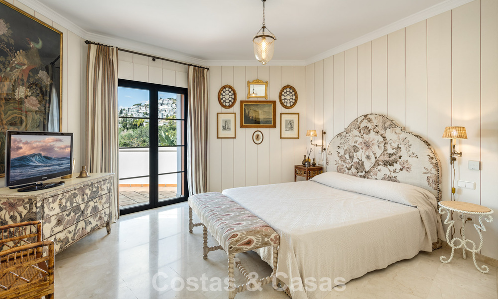 Instapklare luxevilla te koop grenzend aan een eersteklas golfbaan in La Quinta, Marbella - Benahavis 777074
