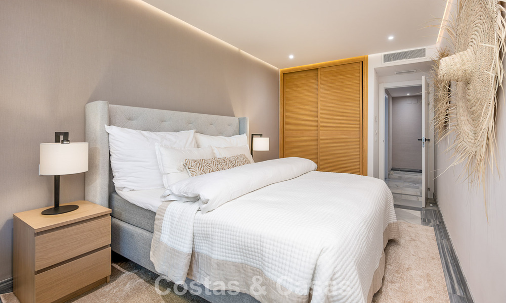 Gerenoveerd luxe appartement te koop in Gran Marbella aan het strand op de Golden Mile / Centrum van Marbella 777177