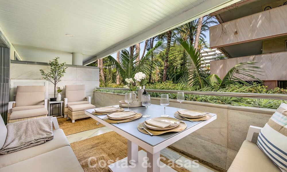 Gerenoveerd luxe appartement te koop in Gran Marbella aan het strand op de Golden Mile / Centrum van Marbella 777186