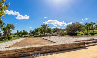 Tuinappartement te koop in een exclusief complex nabij een grote blauwe lagune aan de Costa del Sol 777444 