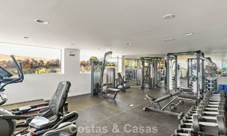 Tuinappartement te koop in een exclusief complex nabij een grote blauwe lagune aan de Costa del Sol 777451 