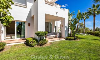 Tuinappartement te koop in een exclusief complex nabij een grote blauwe lagune aan de Costa del Sol 777455 