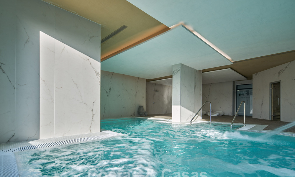 Gloednieuw en instapklaar penthouse met zeezicht te koop op de New Golden Mile tussen Marbella en Estepona 777613