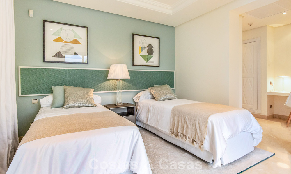 High-end appartement te koop in een gated complex in Nueva Andalucia, Marbella 777692