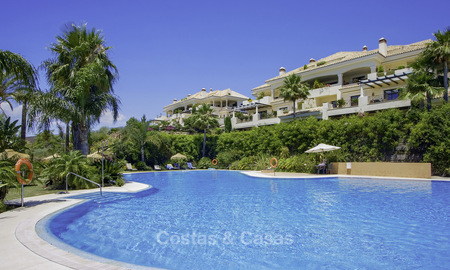 High-end appartement te koop in een gated complex in Nueva Andalucia, Marbella 777694