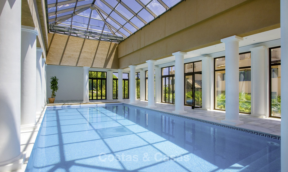 High-end appartement te koop in een gated complex in Nueva Andalucia, Marbella 777695