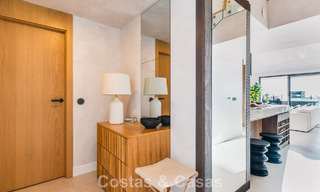 Modernistisch design schakelvilla met zeezicht te koop in een voorstaand resort in Mijas Costa, Costa del Sol 777855 