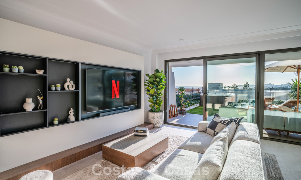 Modernistisch design schakelvilla met zeezicht te koop in een voorstaand resort in Mijas Costa, Costa del Sol 777858