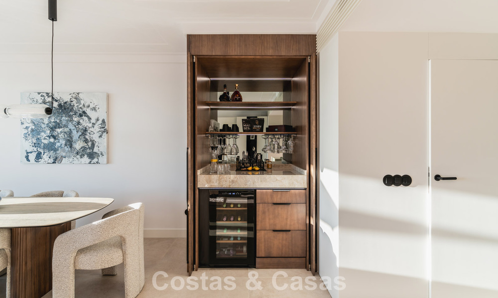 Modernistisch design schakelvilla met zeezicht te koop in een voorstaand resort in Mijas Costa, Costa del Sol 777859