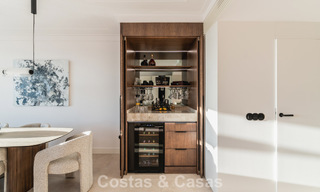 Modernistisch design schakelvilla met zeezicht te koop in een voorstaand resort in Mijas Costa, Costa del Sol 777859 