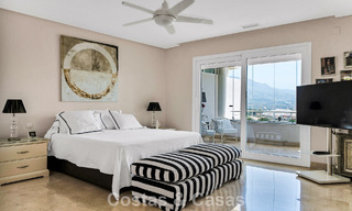Luxueus duplex penthouse met privézwembad te koop in Nueva Andalucia’s golfvallei, Marbella 777877 