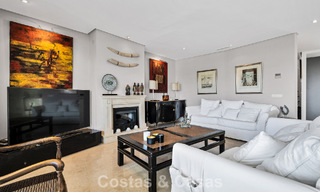 Luxueus duplex penthouse met privézwembad te koop in Nueva Andalucia’s golfvallei, Marbella 777900 