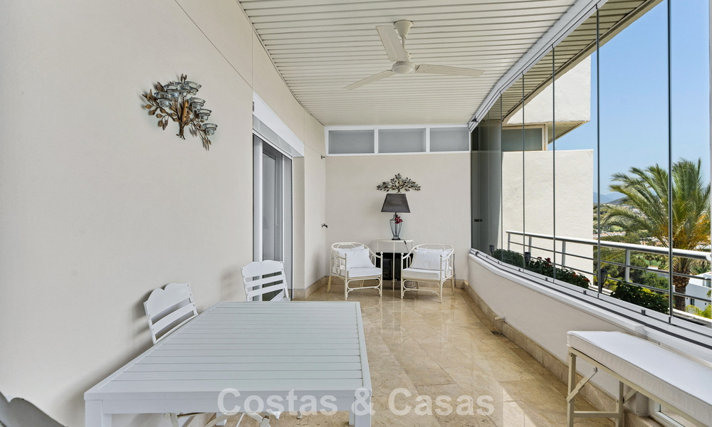 Luxueus duplex penthouse met privézwembad te koop in Nueva Andalucia’s golfvallei, Marbella 777904
