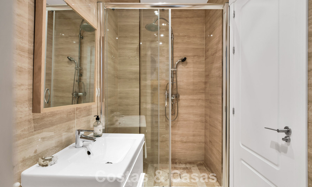 Luxueus duplex penthouse met privézwembad te koop in Nueva Andalucia’s golfvallei, Marbella 777912