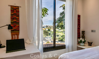 Ruim, instapklaar appartement te koop met grote tuin en zeezicht in een gated community in Benahavis - Marbella 777930 