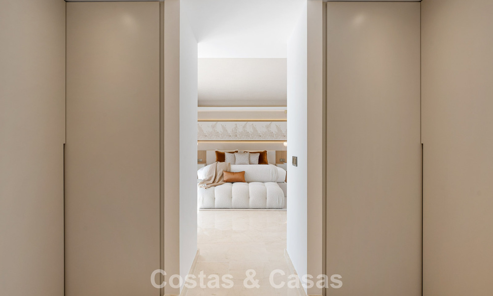 Prestigieus gerenoveerde luxevilla in traditionele stijl te koop in een rustige woonwijk van Nueva Andalucia, Marbella 778137