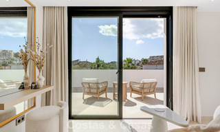 Prestigieus gerenoveerde luxevilla in traditionele stijl te koop in een rustige woonwijk van Nueva Andalucia, Marbella 778139 
