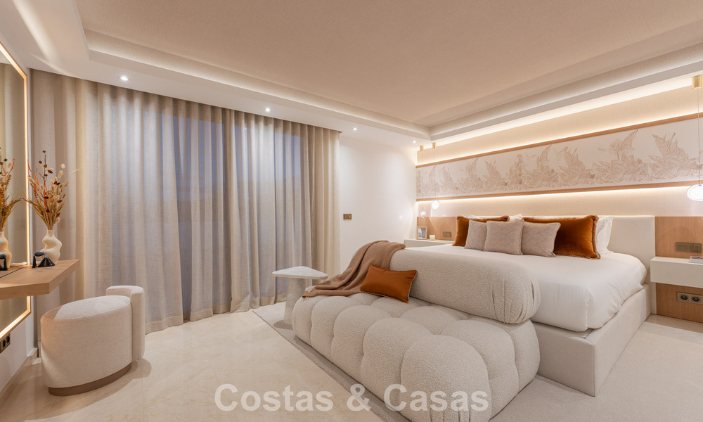 Prestigieus gerenoveerde luxevilla in traditionele stijl te koop in een rustige woonwijk van Nueva Andalucia, Marbella 778163