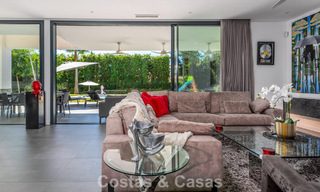 Moderne vrijstaande villa met 4 slaapkamers te koop beachside op de New Golden Mile tussen Marbella en Estepona 778250 