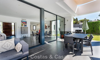 Moderne vrijstaande villa met 4 slaapkamers te koop beachside op de New Golden Mile tussen Marbella en Estepona 778254 