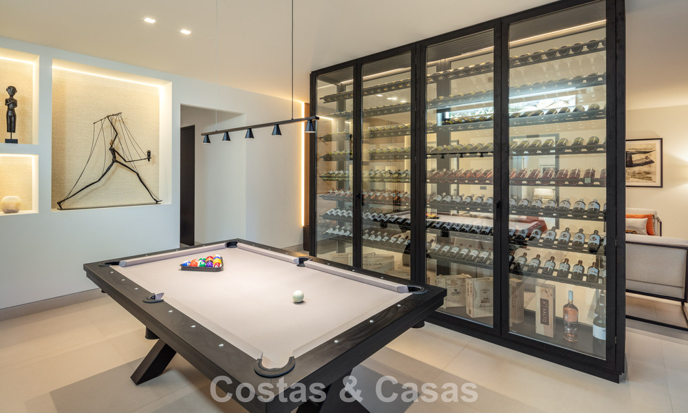 Strak ontworpen luxevilla te koop omgeven door golfbanen in Nueva Andalucia’s vallei, Marbella 778792