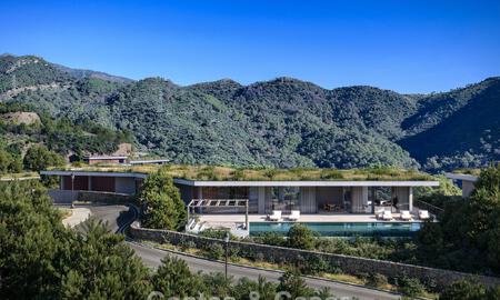 Innovatieve off-plan villa met panoramisch uitzicht te koop in een gated resort in Marbella - Benahavis 778581