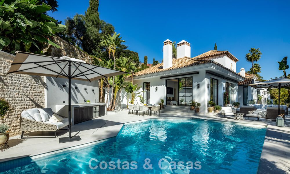 Schitterende luxevilla te koop in een eigentijdse, mediterrane architectuur in een golfresort, Marbella - Benahavis 778434