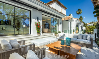 Schitterende luxevilla te koop in een eigentijdse, mediterrane architectuur in een golfresort, Marbella - Benahavis 778441 