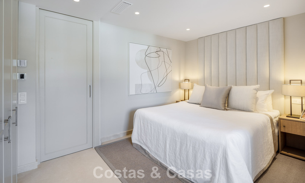 Prachtig gerenoveerd duplex penthouse te koop in een exclusief complex op de prestigieuze Golden Mile van Marbella 778626