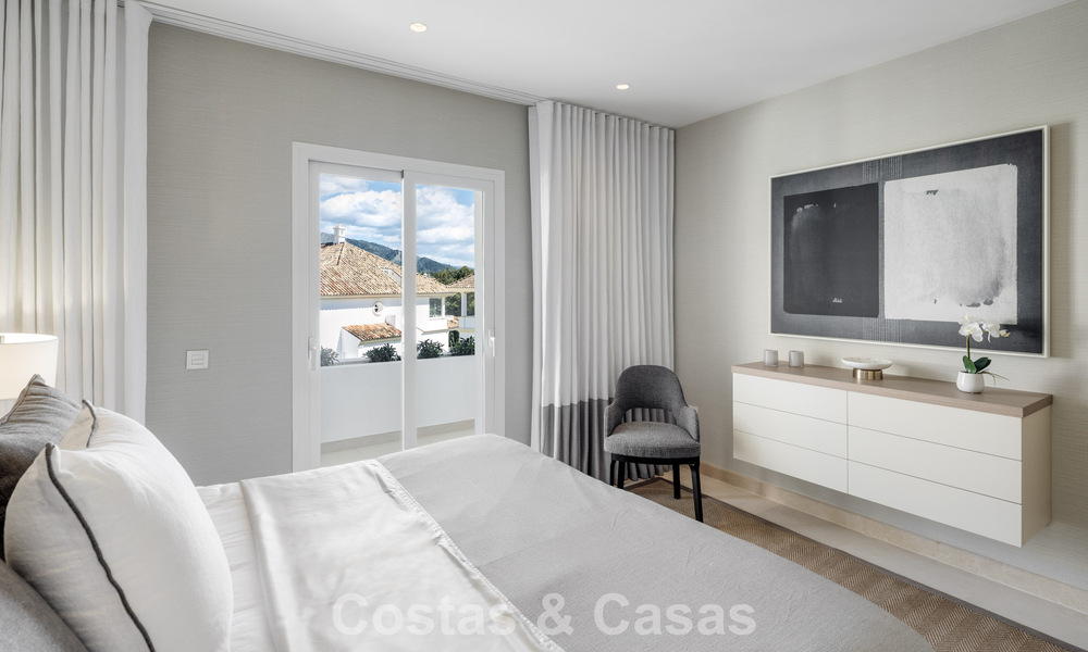 Prachtig gerenoveerd duplex penthouse te koop in een exclusief complex op de prestigieuze Golden Mile van Marbella 778629