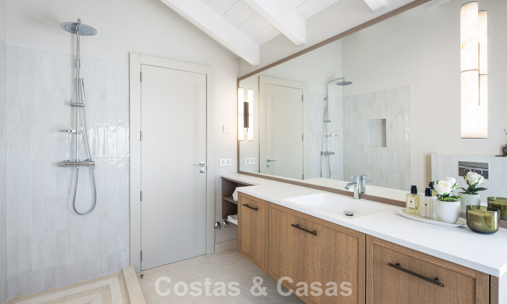 Prachtig gerenoveerd duplex penthouse te koop in een exclusief complex op de prestigieuze Golden Mile van Marbella 778632