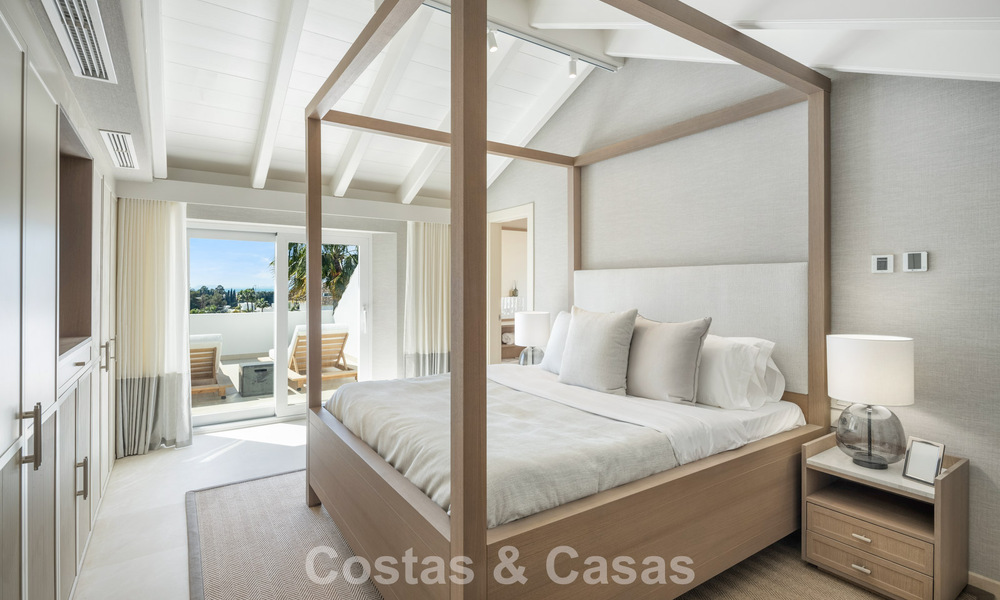 Prachtig gerenoveerd duplex penthouse te koop in een exclusief complex op de prestigieuze Golden Mile van Marbella 778633