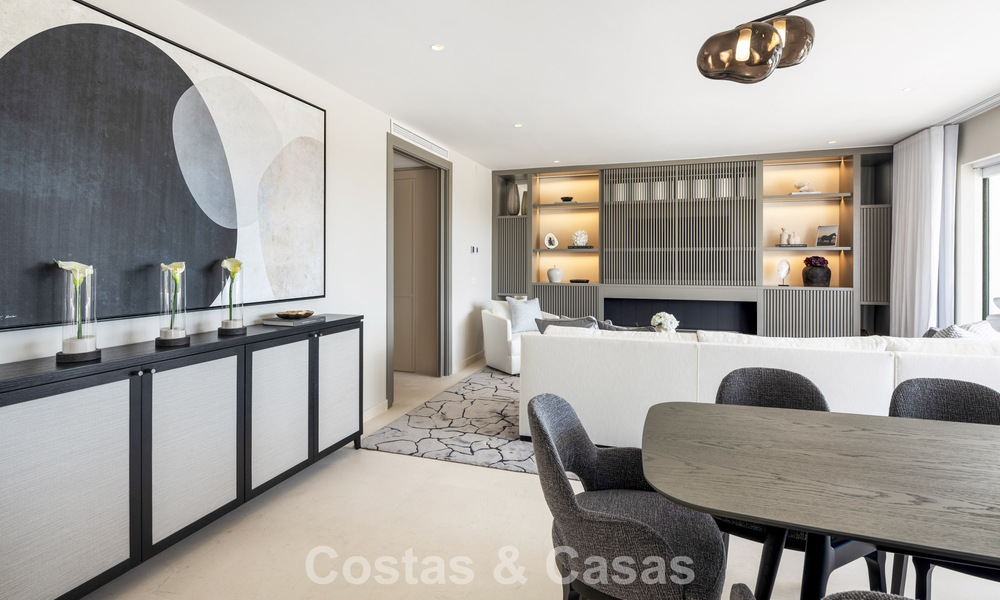 Prachtig gerenoveerd duplex penthouse te koop in een exclusief complex op de prestigieuze Golden Mile van Marbella 778639