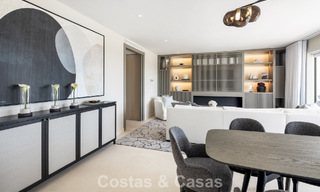 Prachtig gerenoveerd duplex penthouse te koop in een exclusief complex op de prestigieuze Golden Mile van Marbella 778639 