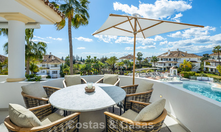 Prachtig gerenoveerd duplex penthouse te koop in een exclusief complex op de prestigieuze Golden Mile van Marbella 778644