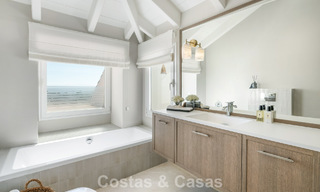 Eersteklas gerenoveerd duplex penthouse te koop in een gated luxe complex op de geprefereerde Golden Mile van Marbella 778662 