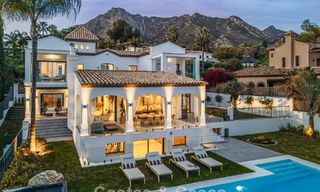 Verfijnde luxevilla in moderne mediterrane bouwstijl te koop met zeezicht in een gated complex op Marbella’s Golden Mile 778750 