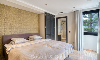 Luxe penthouse met zeezicht te koop in een gesloten gemeenschap aan Marbella's begeerde Golden Mile 778613 