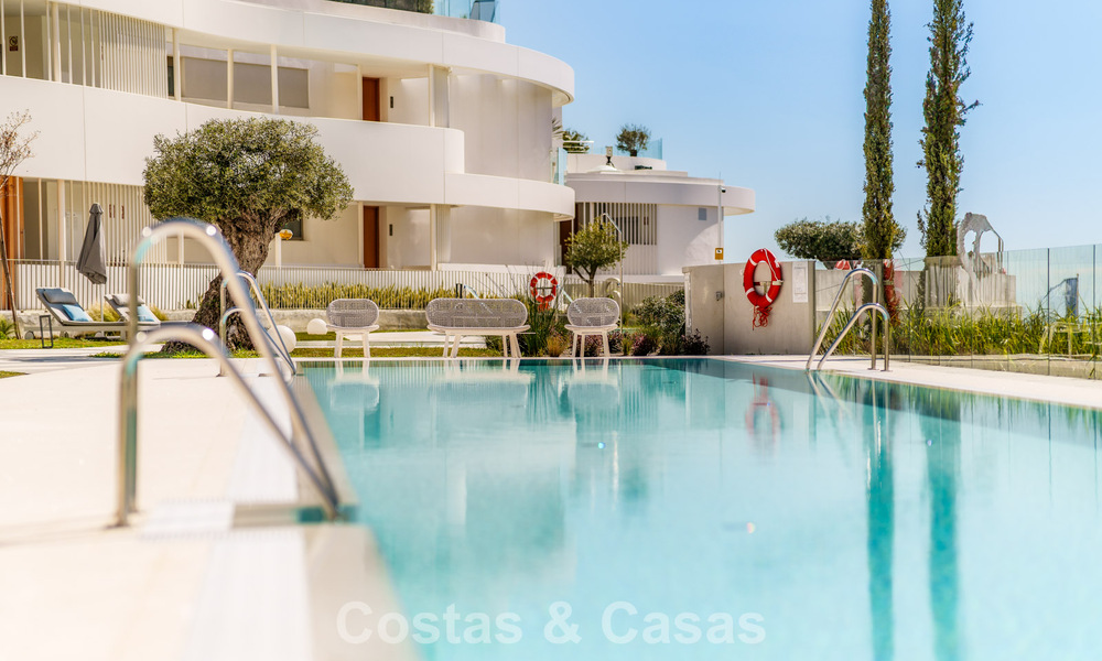 Prestigieus 3-slaapkamer appartement te koop met formidabel uitzicht op zee, golf en bergen in La Quinta, Marbella - Benahavis 778747